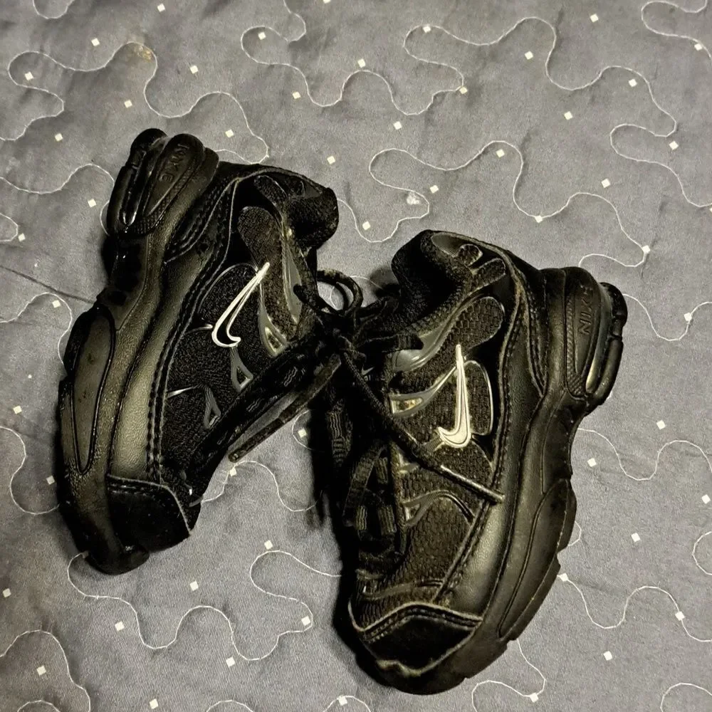 Nike black shoes size 4C